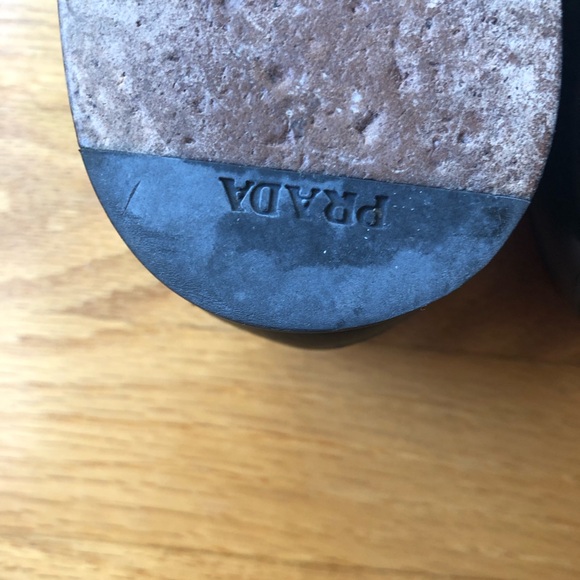 Authentic PRADA Men Leather Shoes/ Loafers US Size 10.5 Prada size 9.5 - Picture 6 of 11